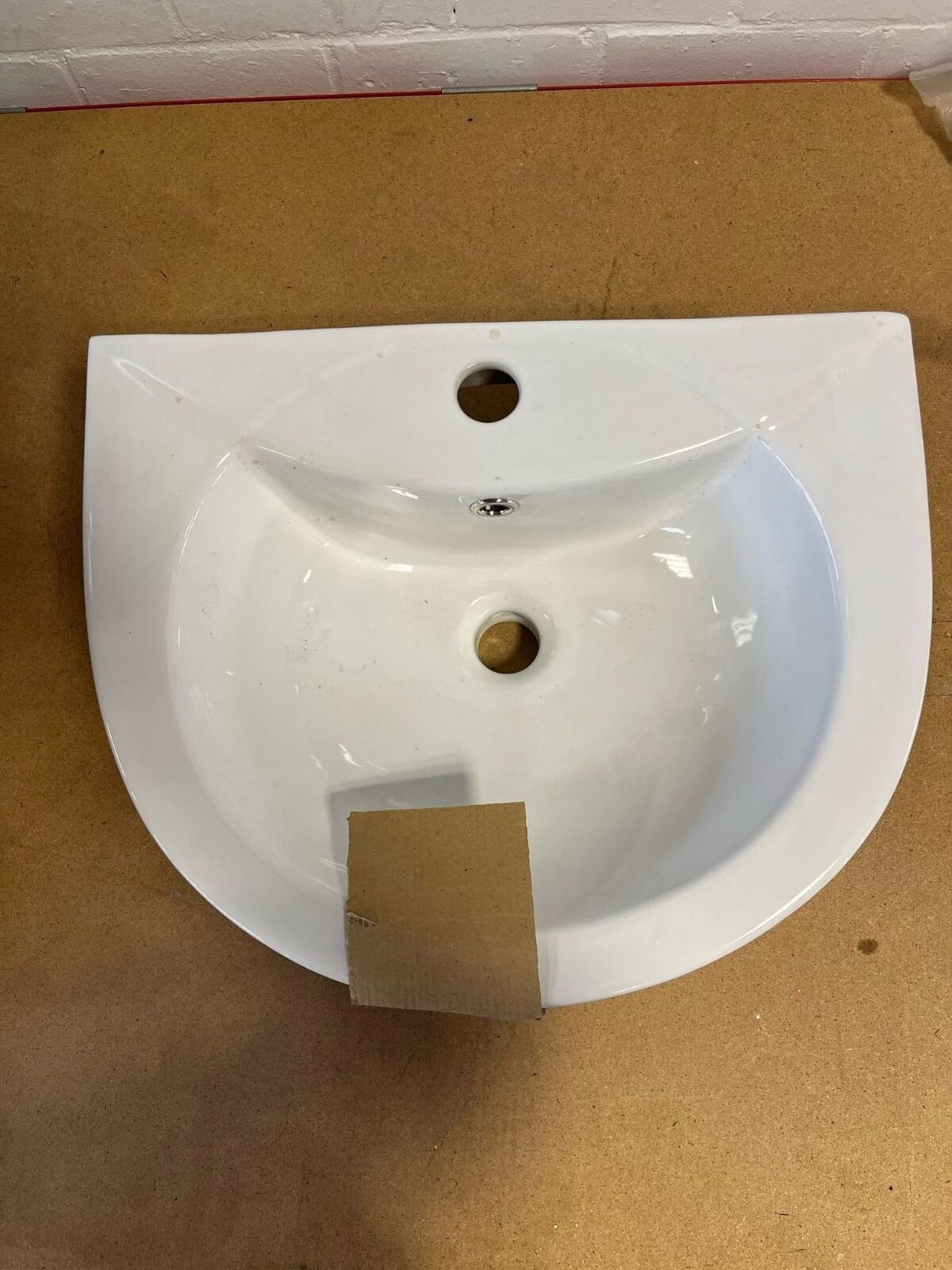 Pedestal basin only sink 19 & 3/4" X 18 1/2"-1 tap hole